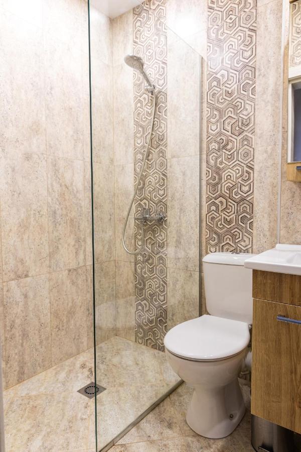 Central Point Premium + Ruse Luaran gambar